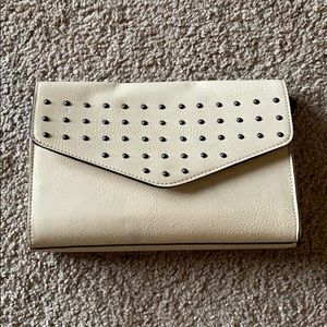 Nude purse / clutch
